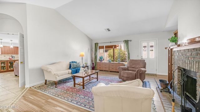 8158 E Fox Street, Mesa, AZ 85207