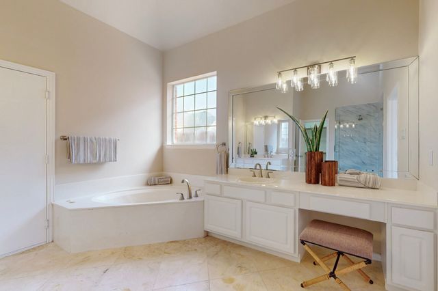 4033 READING Drive, Plano, TX 75093