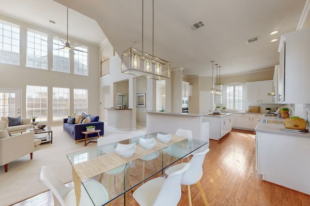 4033 READING Drive, Plano, TX 75093