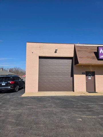 2912 W Il Route 120 Route, Mchenry, IL 60051