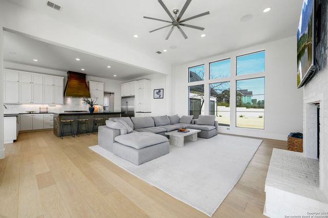 8414 Terra Mont, San Antonio, TX 78255