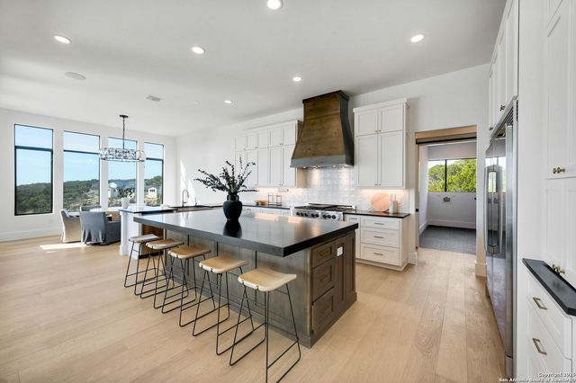 8414 Terra Mont, San Antonio, TX 78255