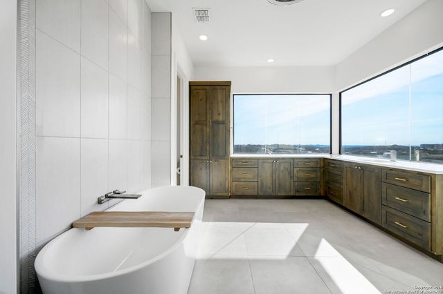 8414 Terra Mont, San Antonio, TX 78255