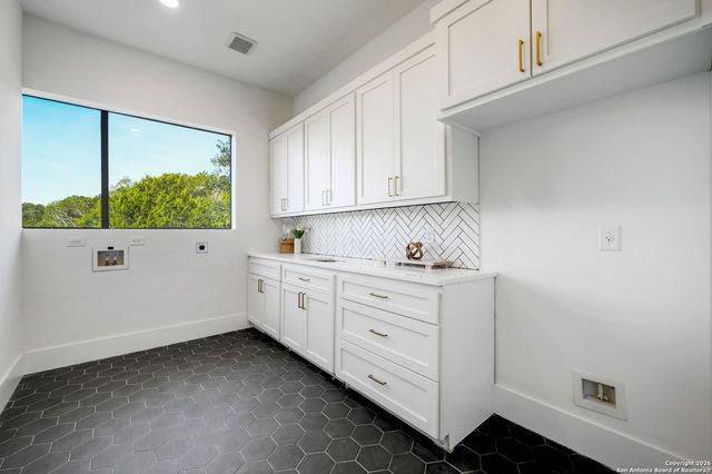 8414 Terra Mont, San Antonio, TX 78255