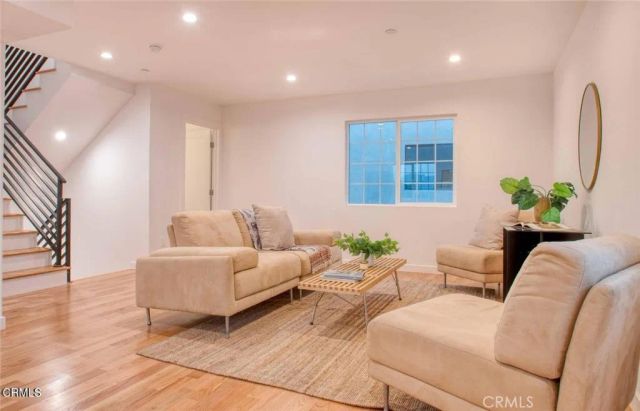 2333 Langdale Avenue, Los Angeles, CA 90041