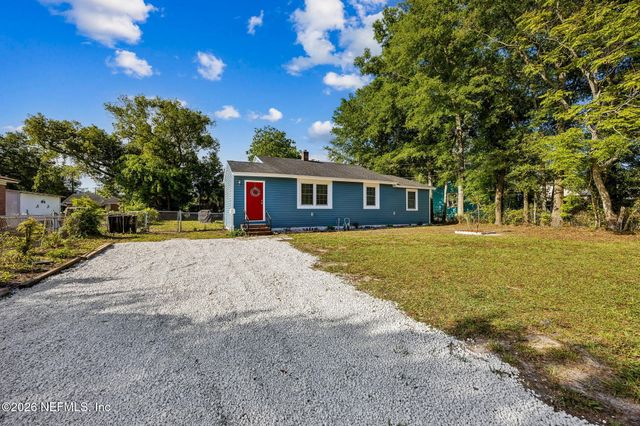 4520 BIRKENHEAD Road, Jacksonville, FL 32210