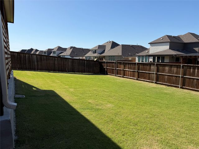 482 Prairie View Drive, Haslet, TX 76052