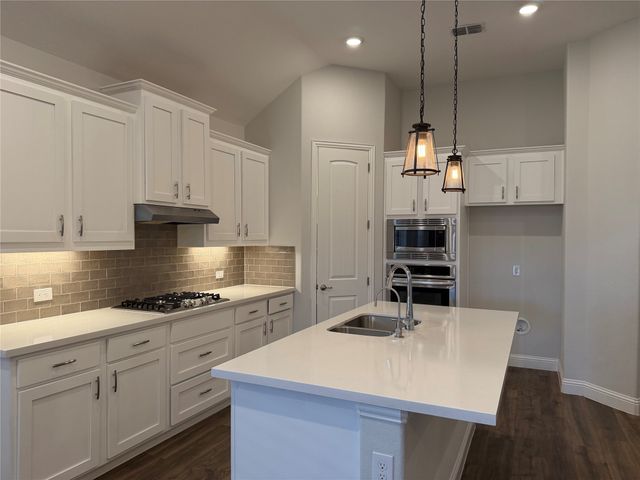 482 Prairie View Drive, Haslet, TX 76052