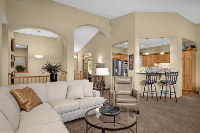 14598 Hunters Lane, Savage, MN 55378