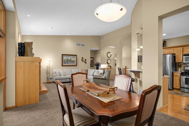 14598 Hunters Lane, Savage, MN 55378