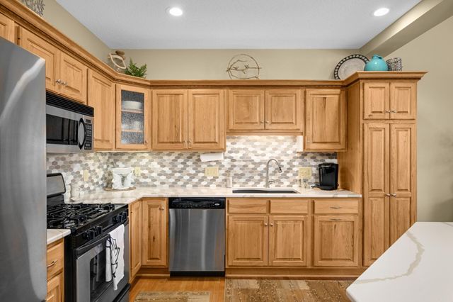 14598 Hunters Lane, Savage, MN 55378