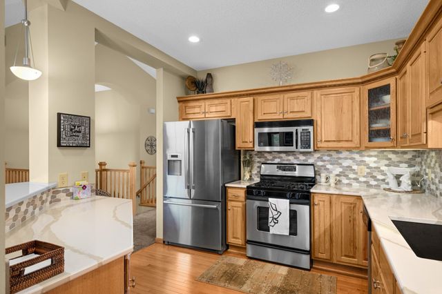 14598 Hunters Lane, Savage, MN 55378