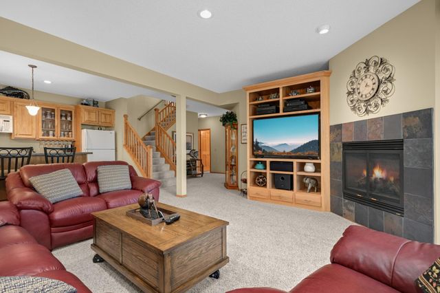 14598 Hunters Lane, Savage, MN 55378