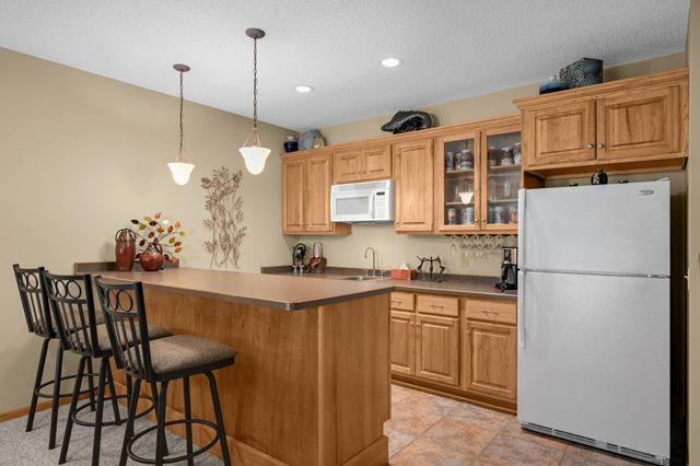 14598 Hunters Lane, Savage, MN 55378