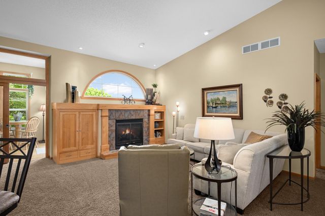 14598 Hunters Lane, Savage, MN 55378