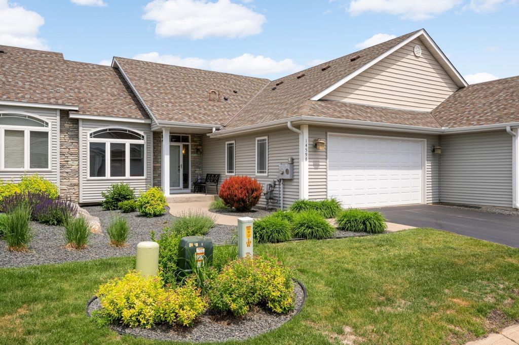 14598 Hunters Lane, Savage, MN 55378