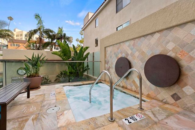 939 Coast Blvd 20E, La Jolla, CA 92037