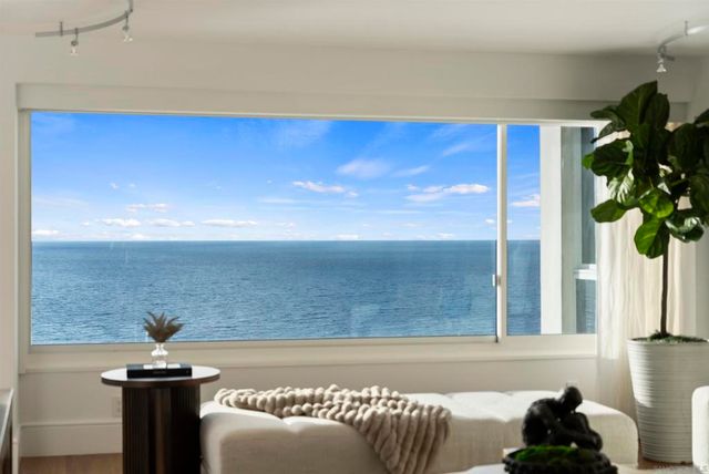 939 Coast Blvd 20E, La Jolla, CA 92037
