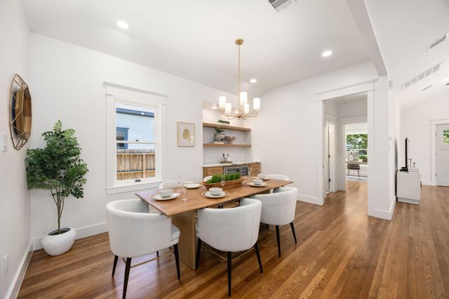 1528 Cortlandt Street, Houston, TX 77008