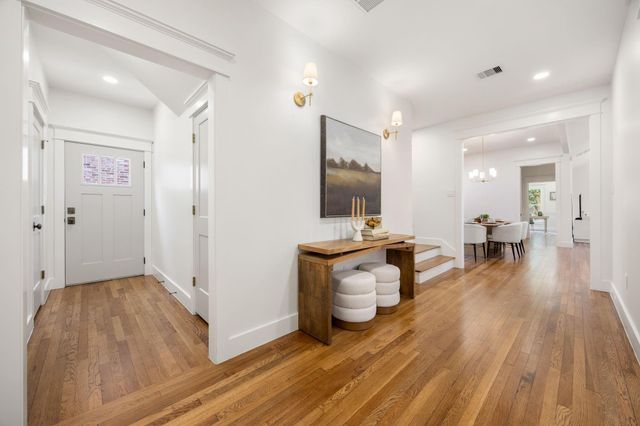 1528 Cortlandt Street, Houston, TX 77008