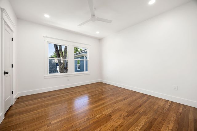 1528 Cortlandt Street, Houston, TX 77008