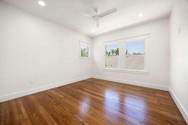 1528 Cortlandt Street, Houston, TX 77008