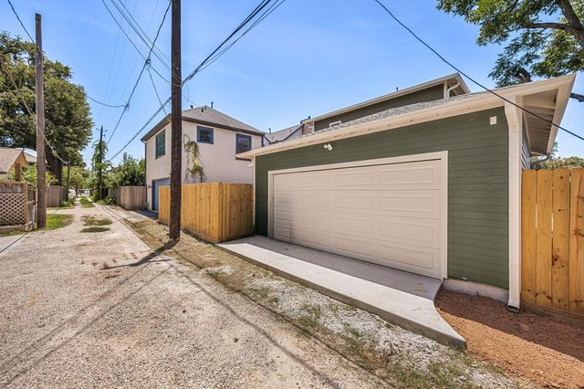 1528 Cortlandt Street, Houston, TX 77008