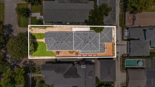 1528 Cortlandt Street, Houston, TX 77008