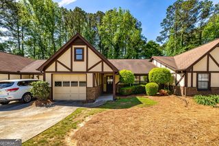 335 Jeff Davis Place, Fayetteville, GA 30214