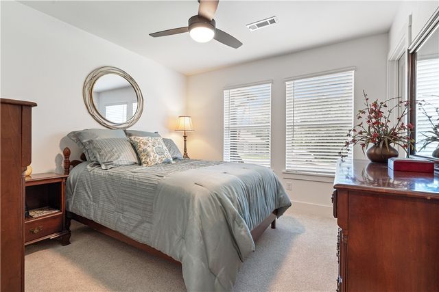 4 Callander Lane, Bella Vista, AR 72715