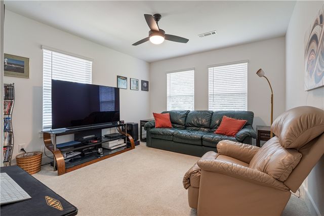 4 Callander Lane, Bella Vista, AR 72715