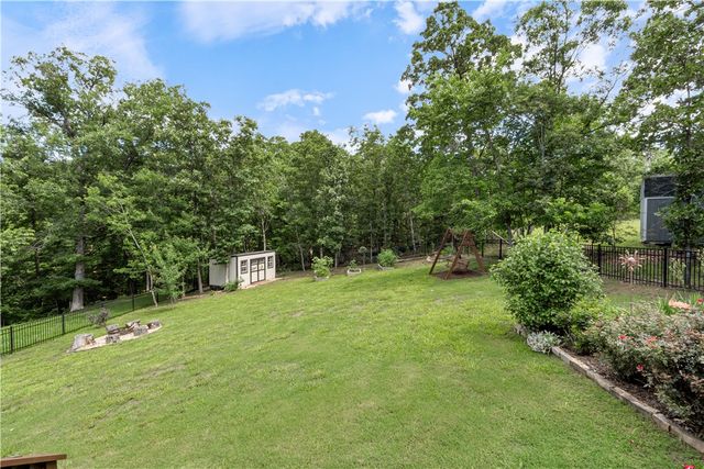 4 Callander Lane, Bella Vista, AR 72715