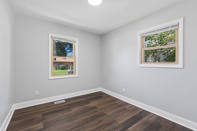 291 Clyde Avenue, Calumet City, IL 60409