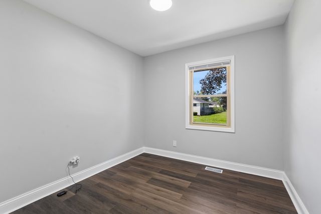 291 Clyde Avenue, Calumet City, IL 60409