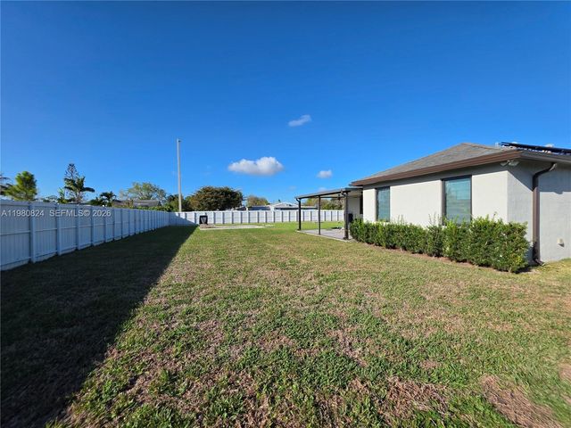 30602 SW 193rd Ct, Homestead, FL 33030