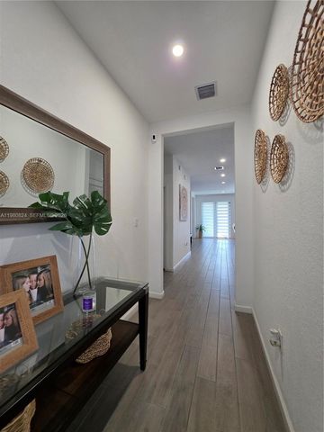 30602 SW 193rd Ct, Homestead, FL 33030