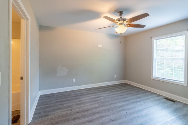 619 Cascade Drive, Dalton, GA 30720