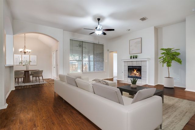 11910 Amber Valley Drive, Frisco, TX 75035