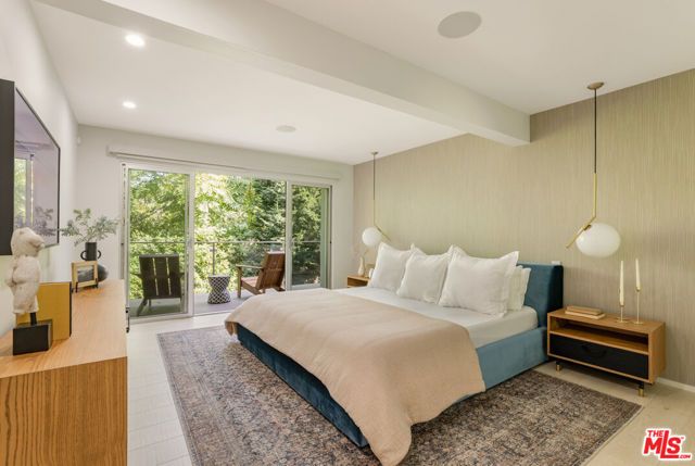 279 Mabery Road, Santa Monica, CA 90402