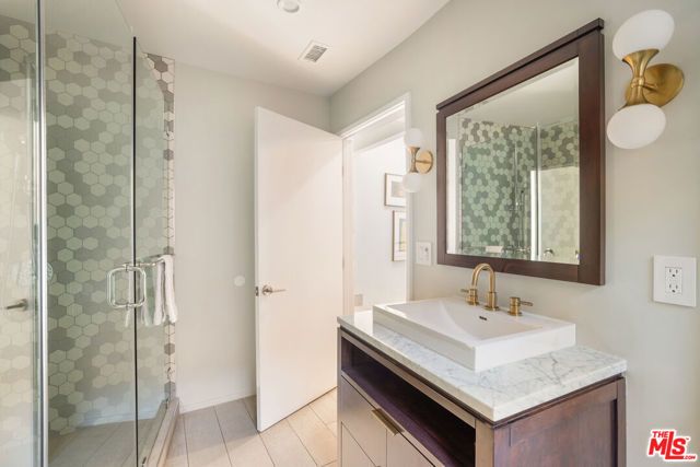 279 Mabery Road, Santa Monica, CA 90402