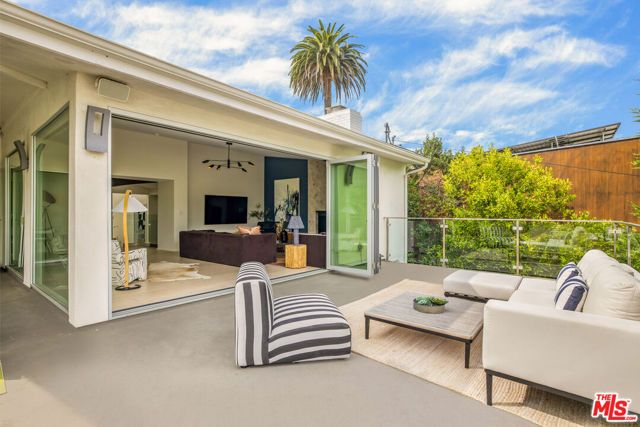279 Mabery Road, Santa Monica, CA 90402