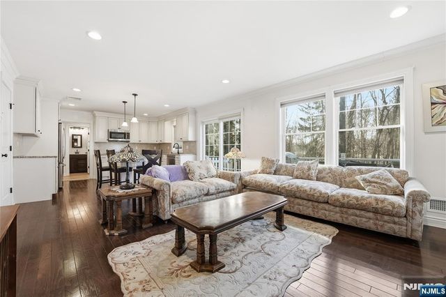 252 4th Avenue, Westwood, NJ 07675