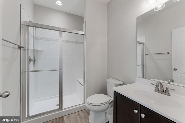 42403 ARCOLA VISTA TER, Sterling, VA 20166