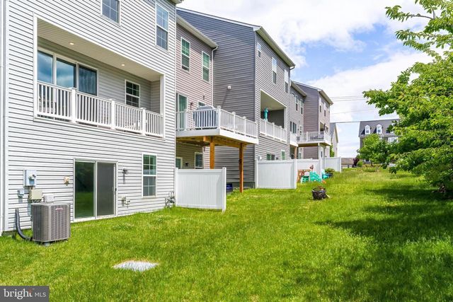 42403 ARCOLA VISTA TER, Sterling, VA 20166