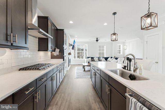 42403 ARCOLA VISTA TER, Sterling, VA 20166