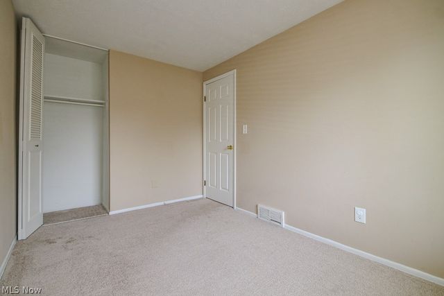10015 Windjammer Trail, Aurora, OH 44202