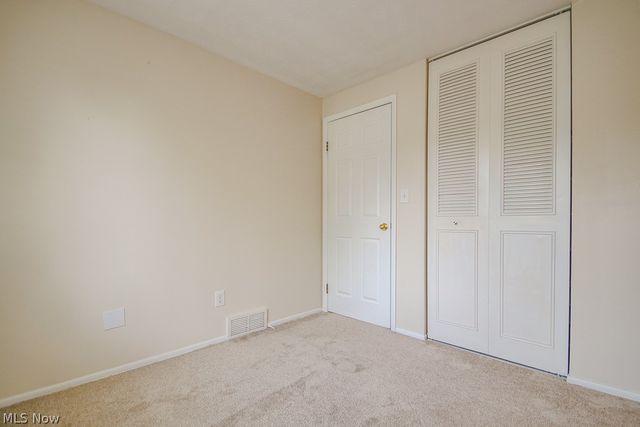 10015 Windjammer Trail, Aurora, OH 44202