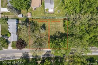 000 Pontiac Trail, West Bloomfield, MI 48323