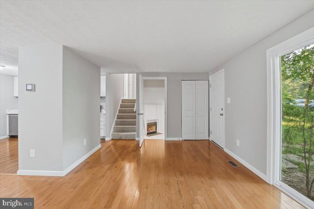 12303 TIGERS EYE CT, Reston, VA 20191