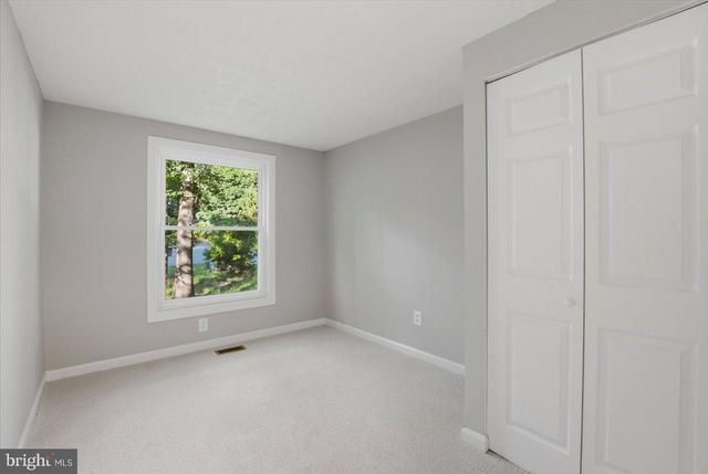 12303 TIGERS EYE CT, Reston, VA 20191